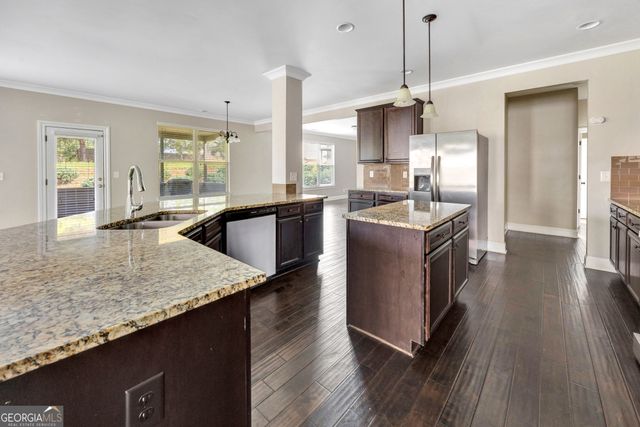 910 Southfork Drive, Loganville, GA 30052
