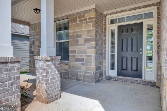 910 Southfork Drive, Loganville, GA 30052