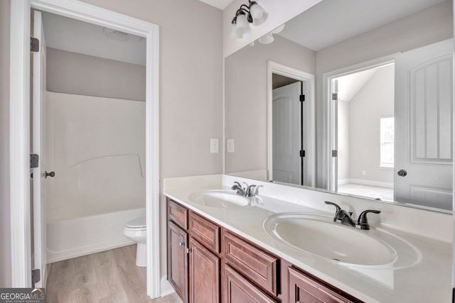 910 Southfork Drive, Loganville, GA 30052