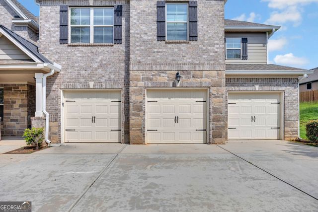 910 Southfork Drive, Loganville, GA 30052