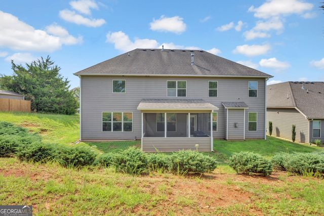 910 Southfork Drive, Loganville, GA 30052
