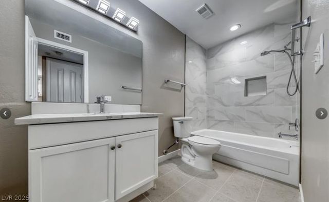 2605 South Durango Drive 202, Las Vegas, NV 89117