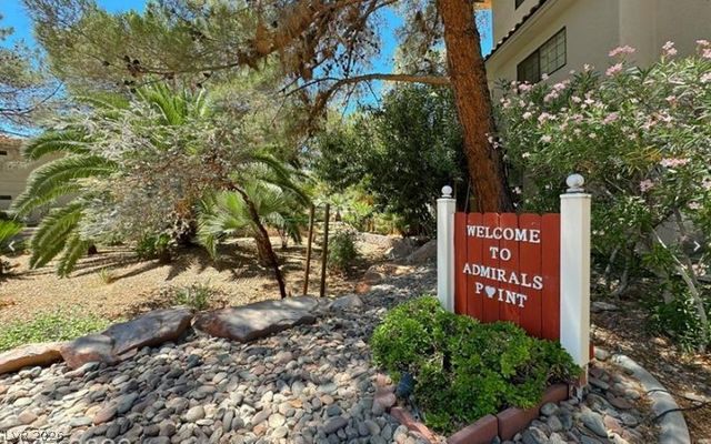 2605 South Durango Drive 202, Las Vegas, NV 89117