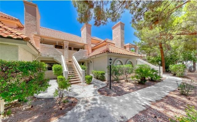 2605 South Durango Drive 202, Las Vegas, NV 89117