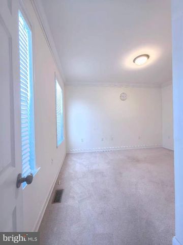 20 LIPPITT RD, Honey Brook, PA 19344