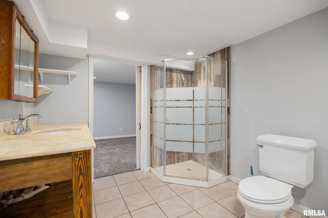 1418 N 12TH Street, Pekin, IL 61554