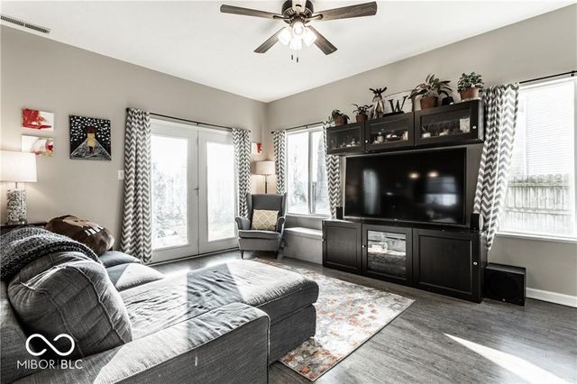 9977 Worthington Boulevard, Fishers, IN 46038