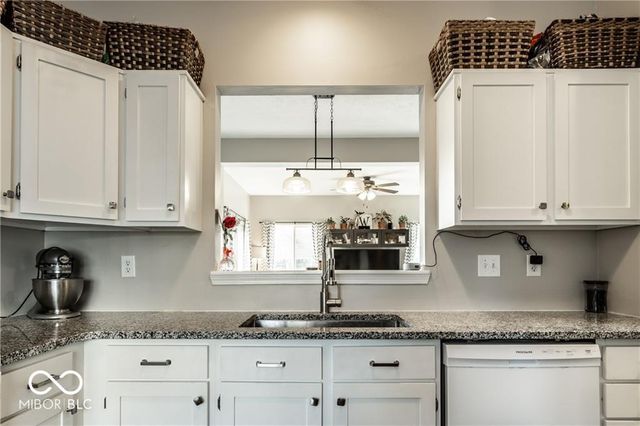 9977 Worthington Boulevard, Fishers, IN 46038