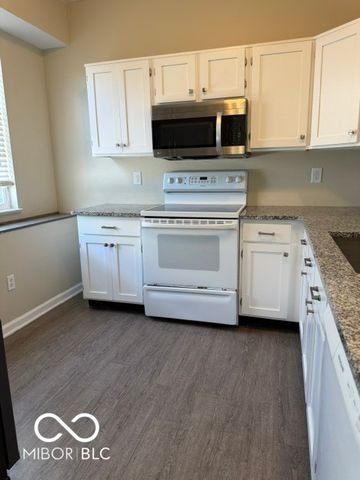 9977 Worthington Boulevard, Fishers, IN 46038