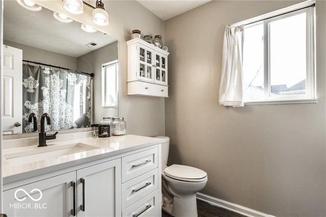 9977 Worthington Boulevard, Fishers, IN 46038