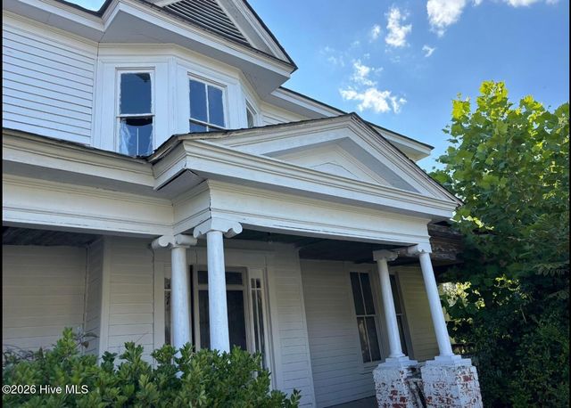 411 S King Street, Windsor, NC 27983