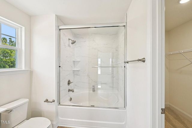 542 Winding Crk Drive, Lillington, NC 27546