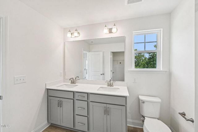 542 Winding Crk Drive, Lillington, NC 27546