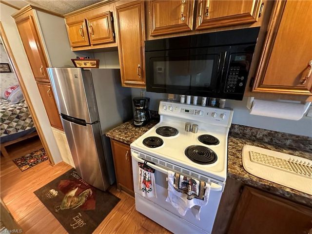 108 Meadowview Circle, New London, NC 28127