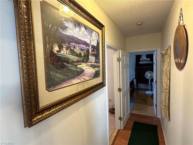 108 Meadowview Circle, New London, NC 28127