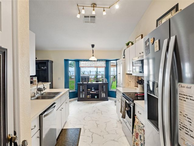 6724 CHERRY ROAD, Ocala, FL 34472