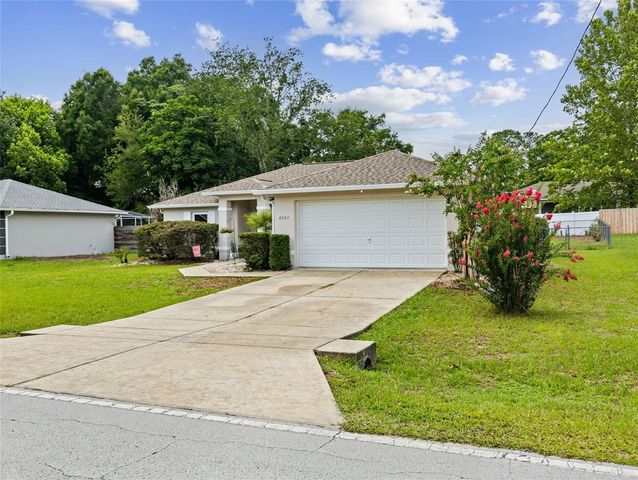 6724 CHERRY ROAD, Ocala, FL 34472