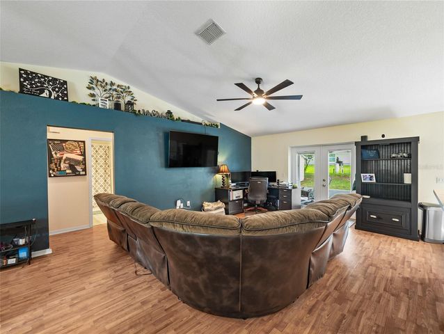6724 CHERRY ROAD, Ocala, FL 34472
