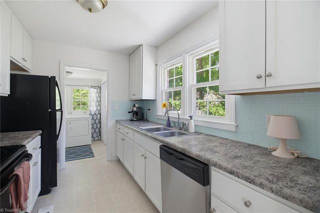 1101 Pamlico Drive, Greensboro, NC 27408