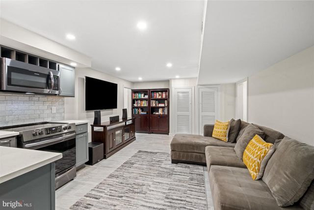 11103 JOLLY WAY, Kensington, MD 20895