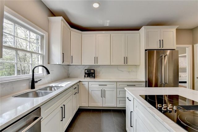 5635 Grove Point Road, Johns Creek, GA 30022