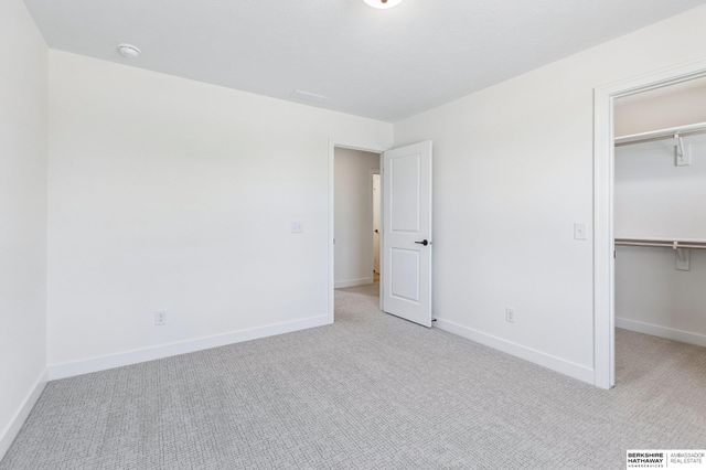 21433 Y Street, Elkhorn, NE 68022