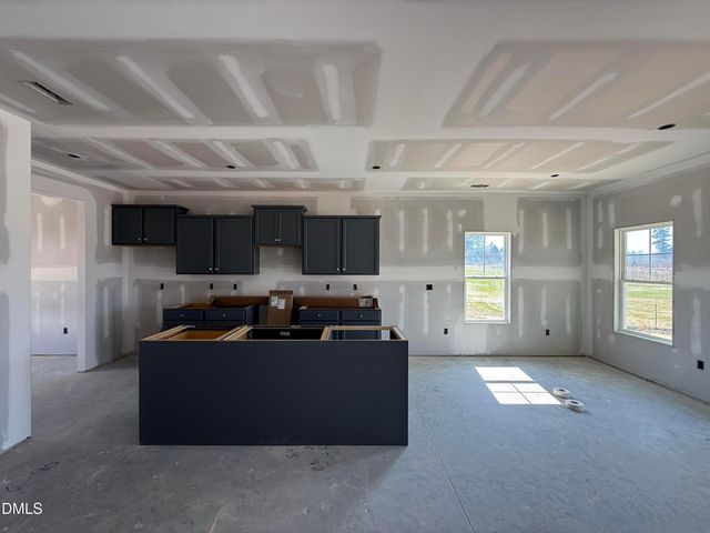 533 Ashley Heights Drive, Aberdeen, NC 28315