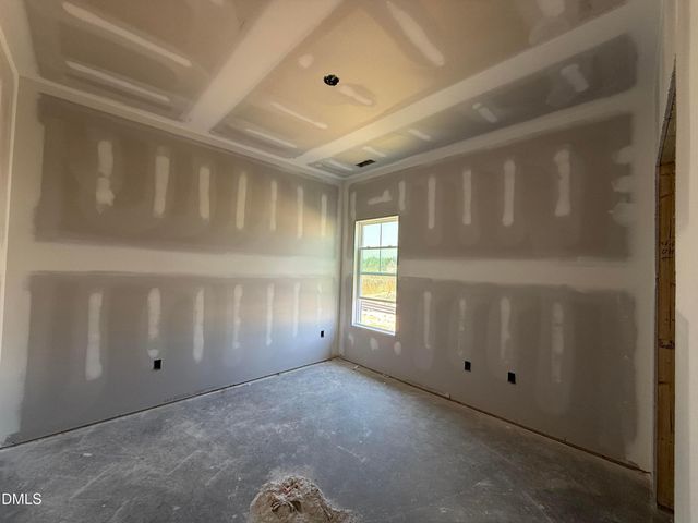 533 Ashley Heights Drive, Aberdeen, NC 28315