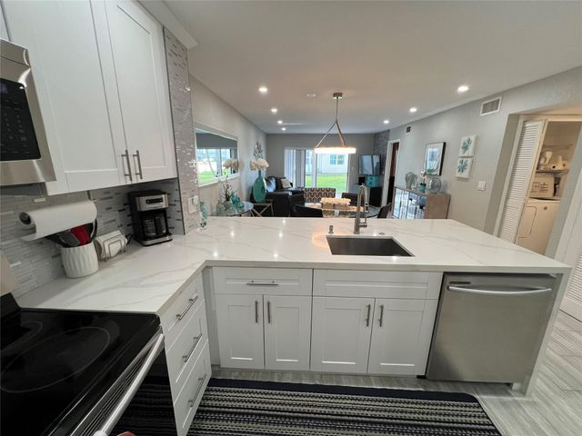 9780 Marina Boulevard 415, Boca Raton, FL 33428