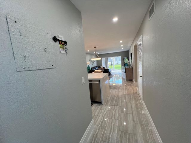 9780 Marina Boulevard 415, Boca Raton, FL 33428