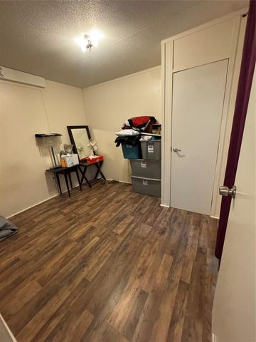 5100 Allen Genoa Road 42, Houston, TX 77504