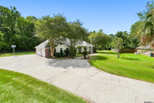 7580 Sage Meadow Dr, Denham Springs, LA 70726