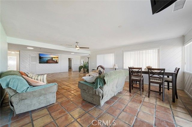 16935 Morrow Meadow Lane, Perris, CA 92570