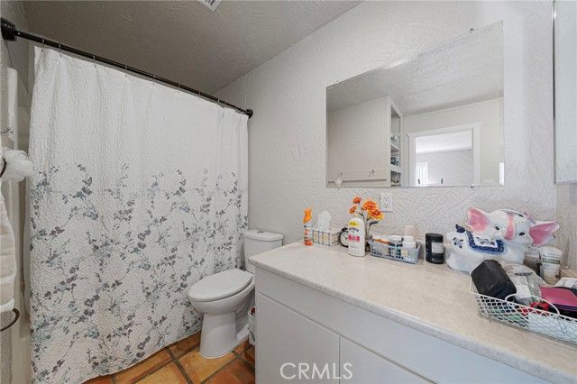 16935 Morrow Meadow Lane, Perris, CA 92570