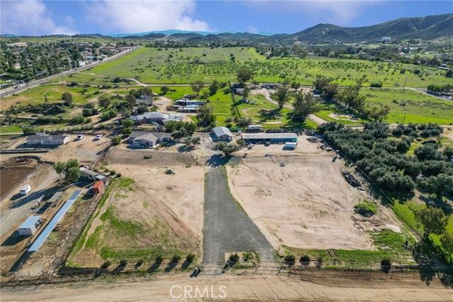 16935 Morrow Meadow Lane, Perris, CA 92570