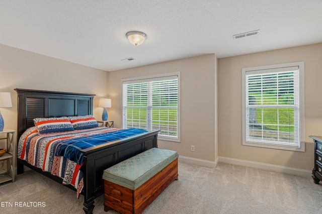 1419 Hickey Rd, Knoxville, TN 37932