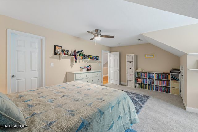 1419 Hickey Rd, Knoxville, TN 37932