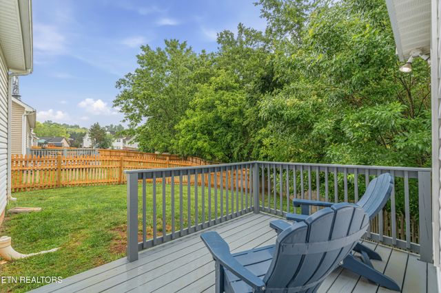 1419 Hickey Rd, Knoxville, TN 37932
