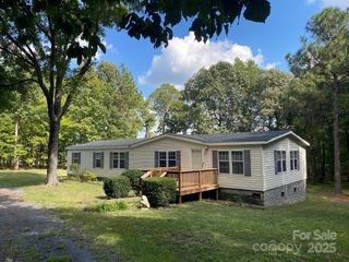 176 Hunters Glen Road, Troy, NC 27371