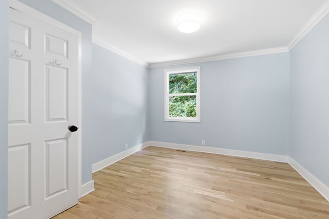 1032 Paint Pony Trl, Pegram, TN 37143