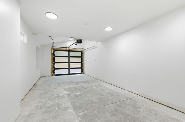 1032 Paint Pony Trl, Pegram, TN 37143