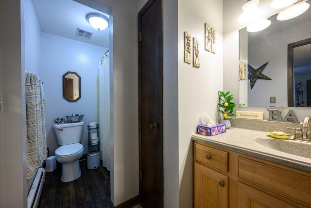 8525 W Waterford AVENUE #1, Greenfield, WI 53228