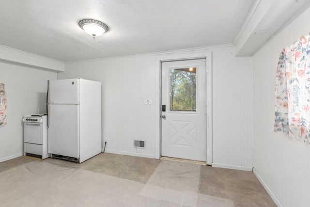 13664 Wabasis Avenue NE, Cedar Springs, MI 49319