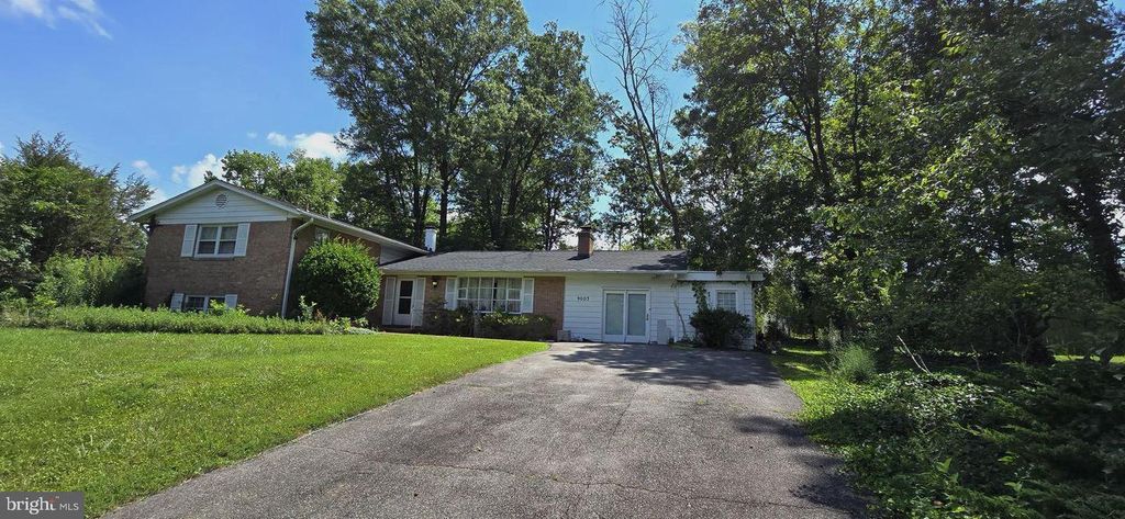 9003 CHERRYTREE DR, Alexandria, VA 22309