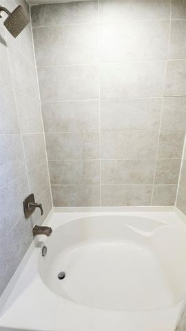 5231 Lyndhurst Drive, Houston, TX 77033