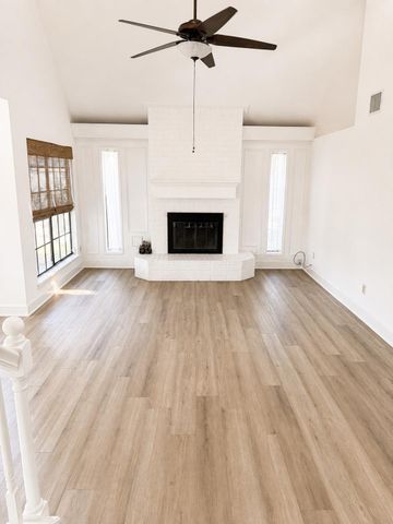 3207 Lee Circle Drive, Pearland, TX 77581