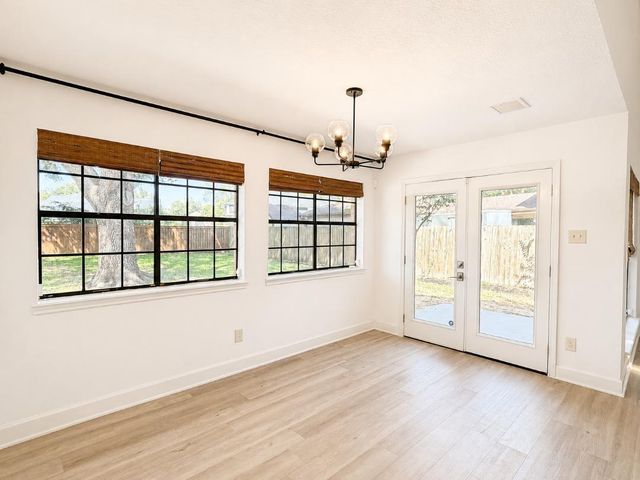3207 Lee Circle Drive, Pearland, TX 77581
