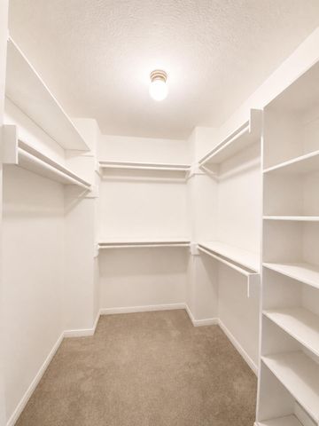 3207 Lee Circle Drive, Pearland, TX 77581