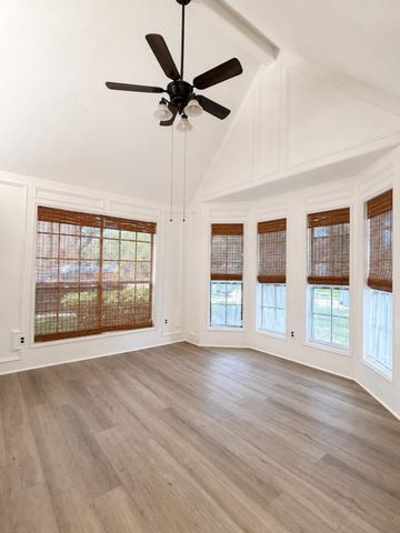 3207 Lee Circle Drive, Pearland, TX 77581