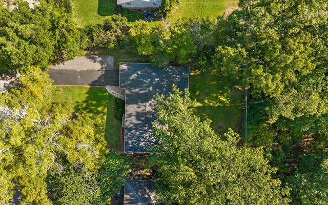 1014 Signal Road, Signal Mountain, TN 37377